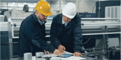 Doradztwo w sprawie systemu ochrony przed upadkiem z wysokości i projekt instalacji
