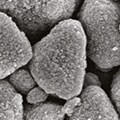 Powiększenie nanocząsteczek x50 000