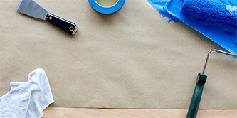 Wybór taśm malarskich do zabezpieczenia podłogi drewnianej 
