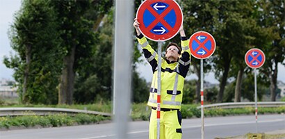 Odzieży ostrzegawczej o intensywnej widzialności 
