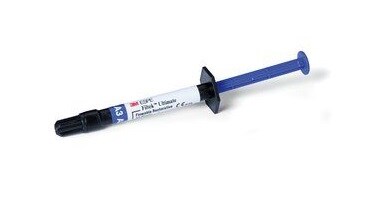 Filtek™ Ultimate Flowable: płynny kompozyt do wypełnień
