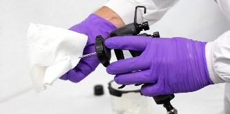 Pistolet 3M™ Performance wyczyścisz w kilka sekund i rozpoczniesz kolejne zadanie	
